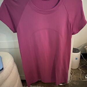 Lululemon swiftly tee